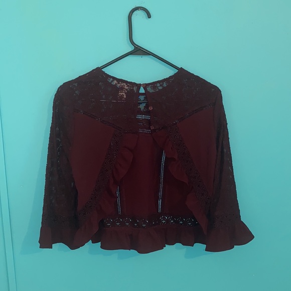 Top - Picture 2 of 2